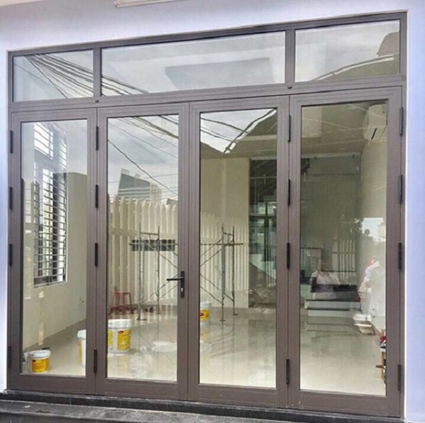 Mẫu cửa nhôm lùa 4 cánh